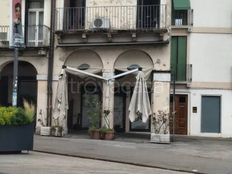 negozio in affitto a Vicenza in zona Centro Storico
