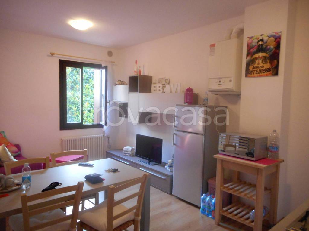 appartamento in affitto a Vicenza in zona Borgo Casale
