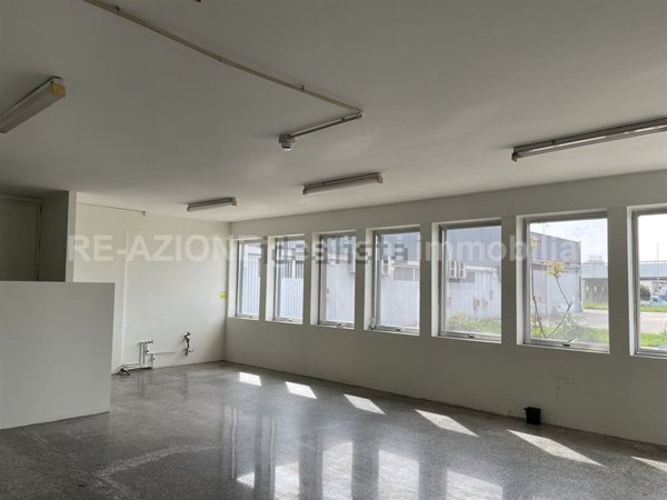 capannone in affitto a Vicenza