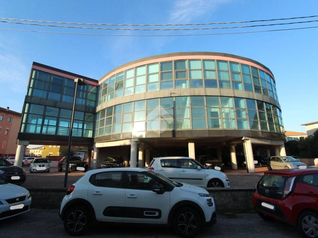 negozio in affitto a Vicenza in zona Pio X