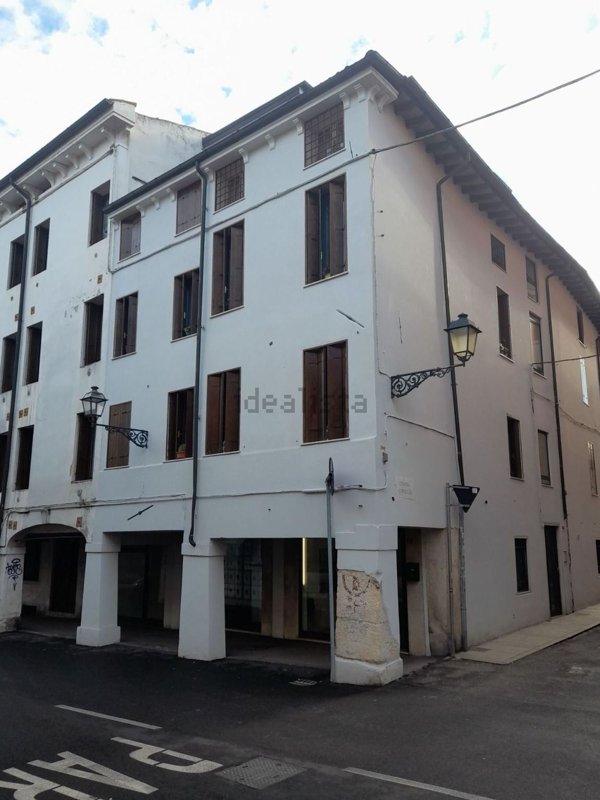 appartamento in affitto a Vicenza in zona Centro Storico