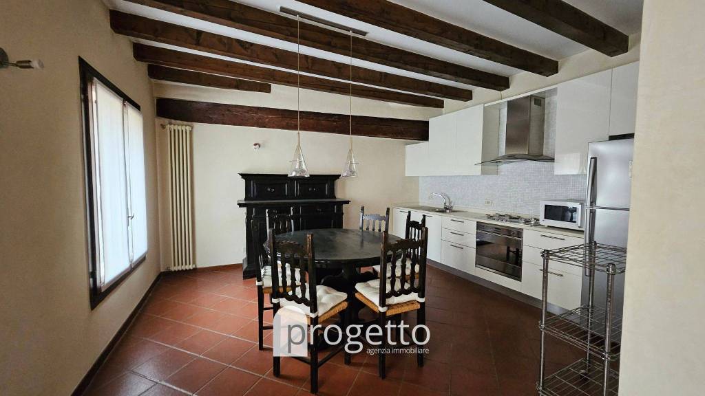 appartamento in affitto a Vicenza in zona Centro Storico