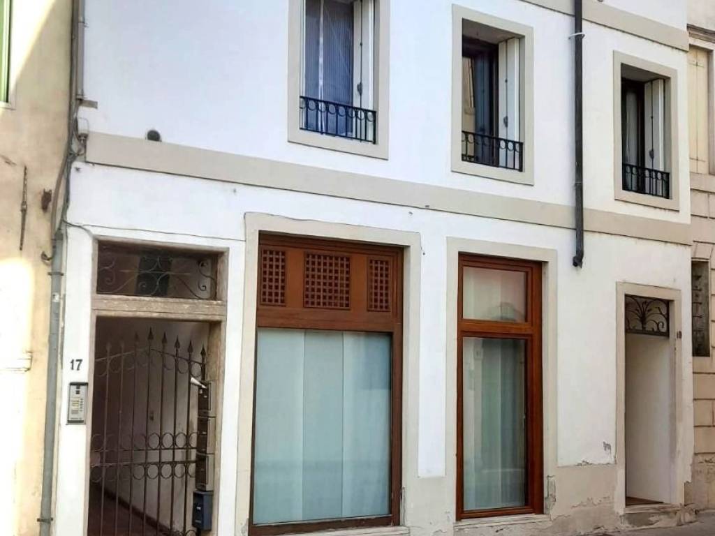 appartamento in affitto a Vicenza in zona Centro Storico