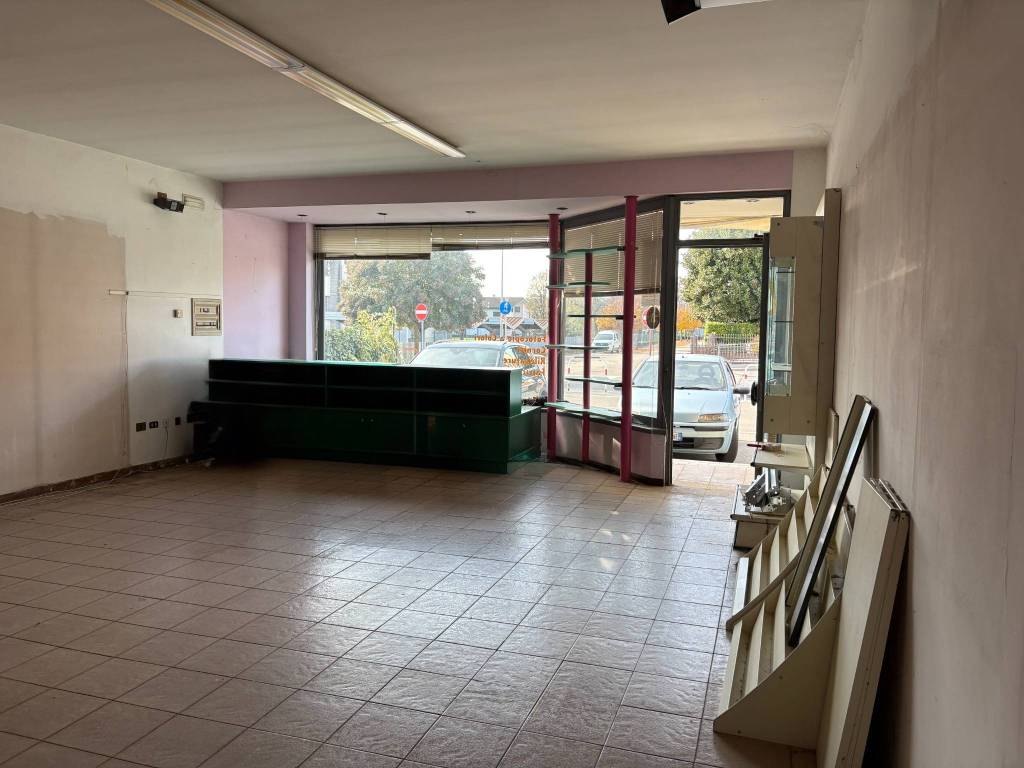 negozio in affitto a Villaverla