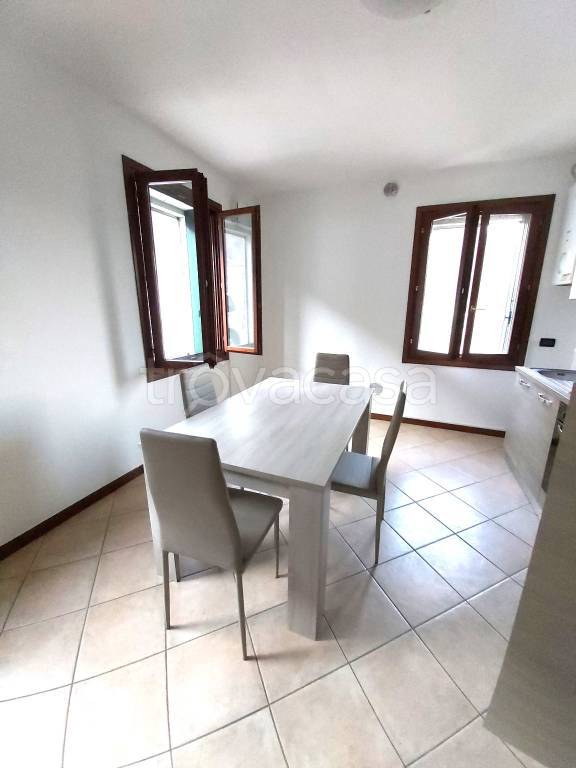 appartamento in affitto a Val Liona in zona Pederiva