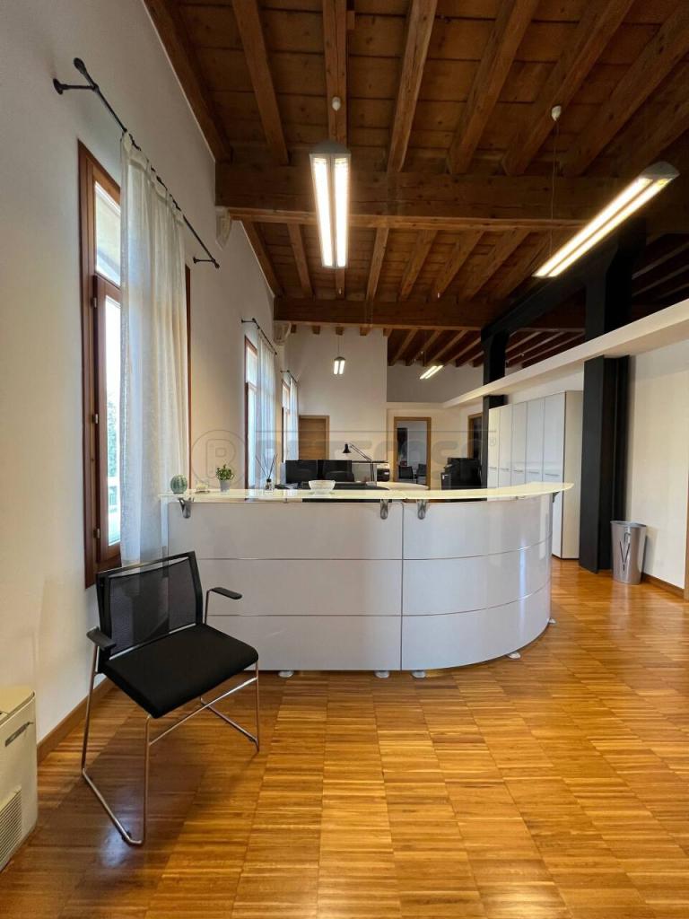 ufficio in affitto a Barbarano Mossano