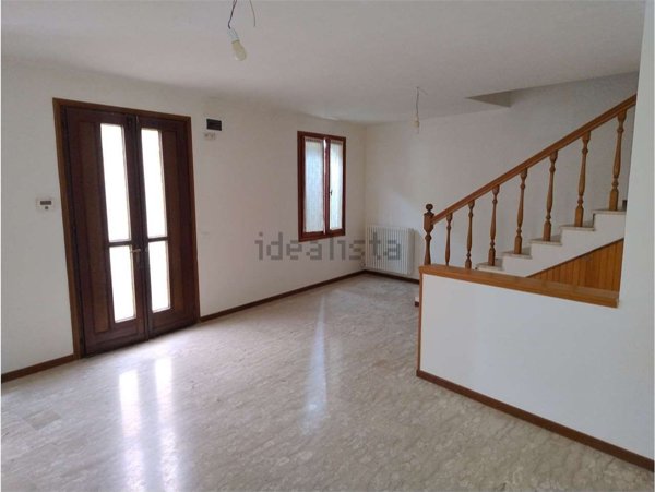 appartamento in affitto a Colceresa