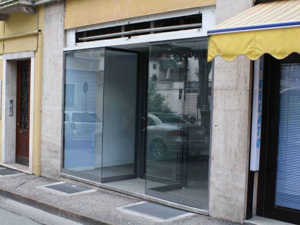 negozio in affitto a Belluno