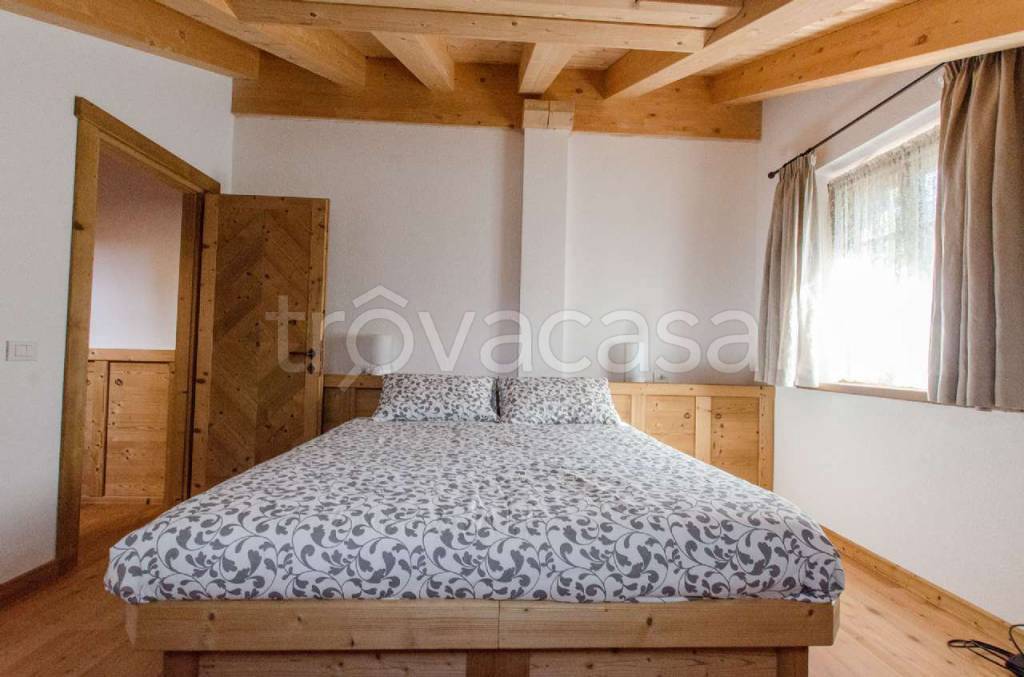 appartamento in affitto a Cortina d'Ampezzo in zona Pecol