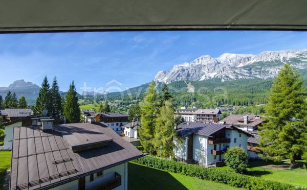 appartamento in affitto a Cortina d'Ampezzo in zona Cianderìes