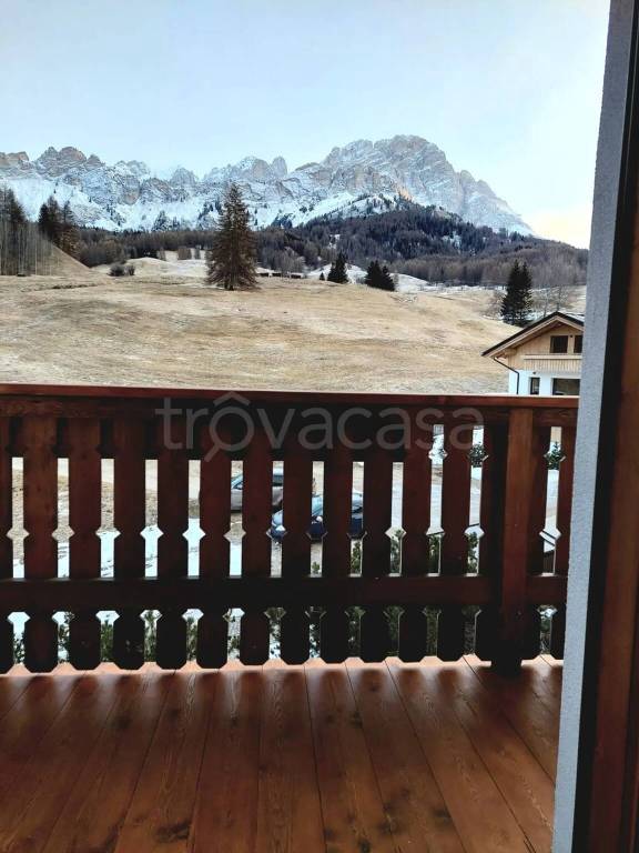 appartamento in affitto a Cortina d'Ampezzo in zona Alverà