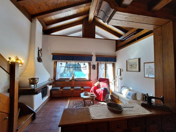 appartamento in affitto a Cortina d'Ampezzo in zona Acquabona