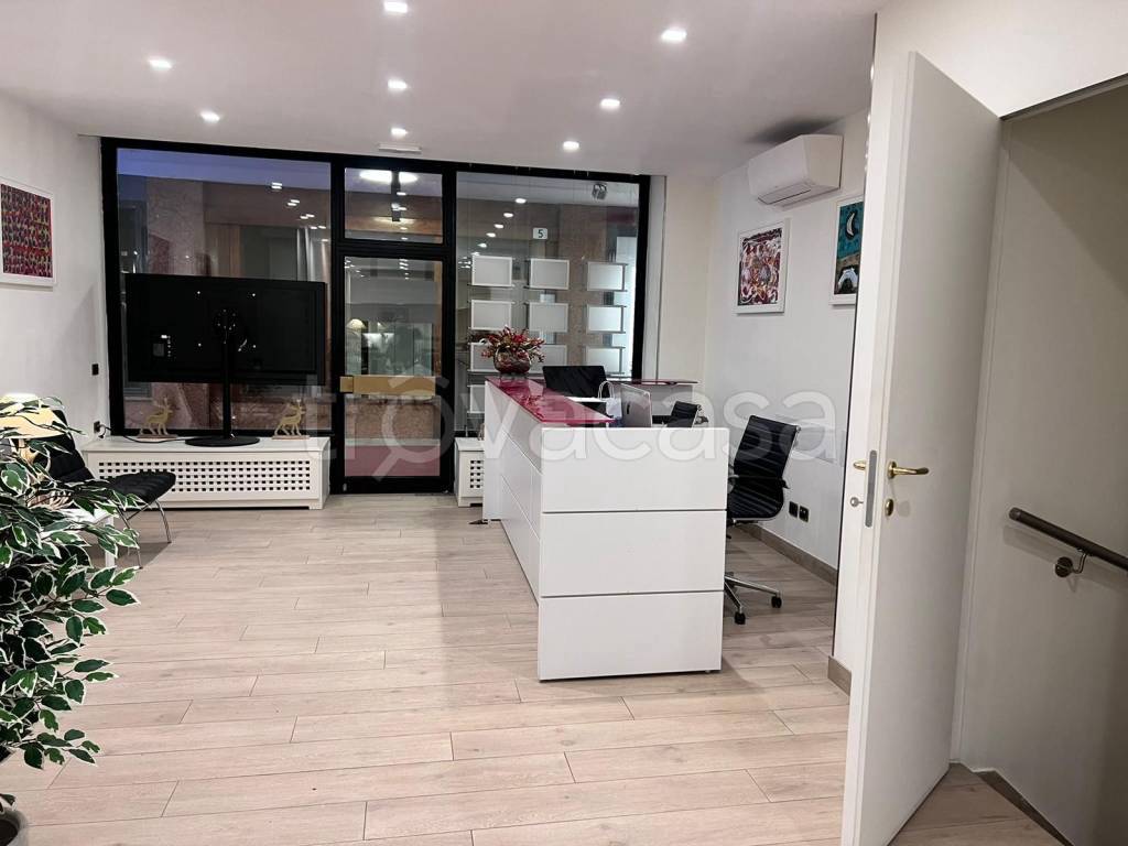 negozio in affitto a Cortina d'Ampezzo