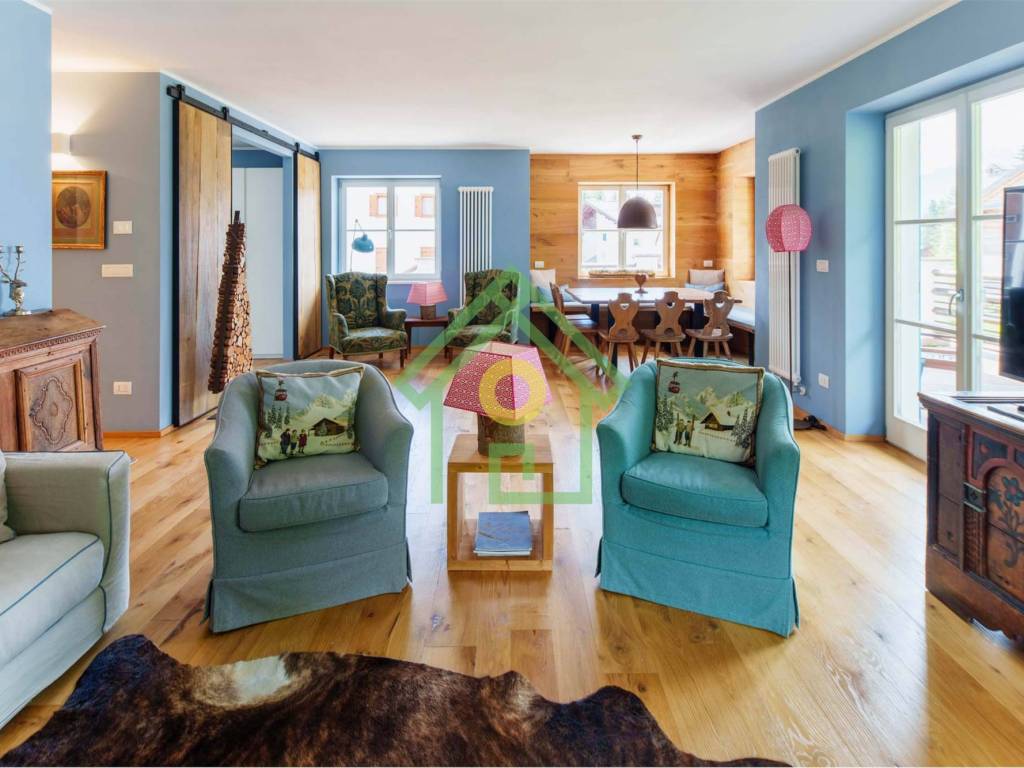 appartamento in affitto a Cortina d'Ampezzo in zona Cianderìes