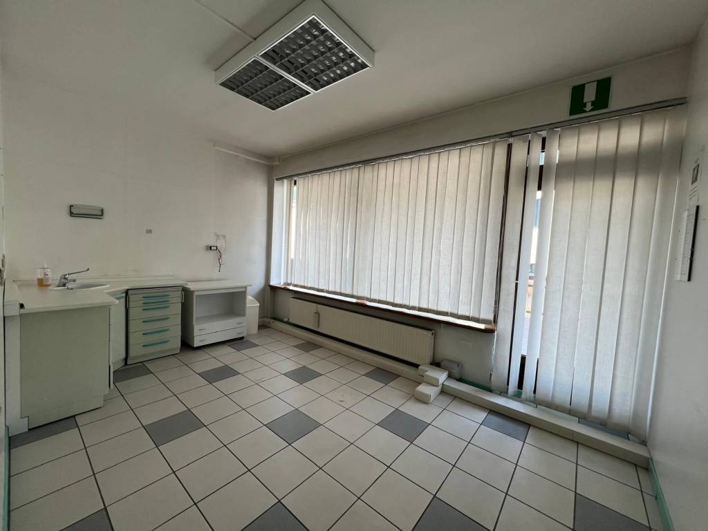 negozio in affitto a Santo Stefano di Cadore