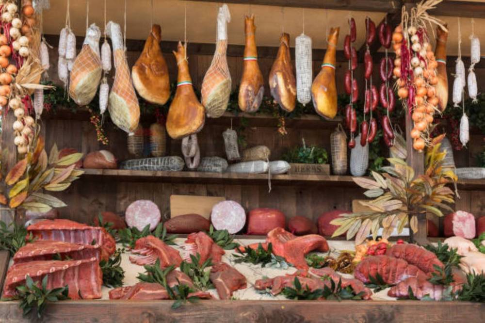negozio in affitto a Borgo Valbelluna in zona Mel