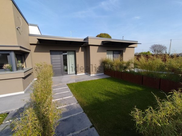 appartamento in affitto ad Altivole