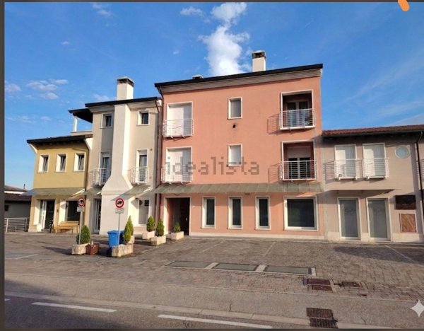 ufficio in affitto ad Altivole
