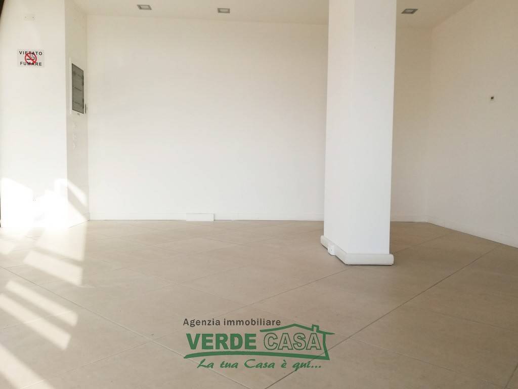 negozio in affitto ad Asolo