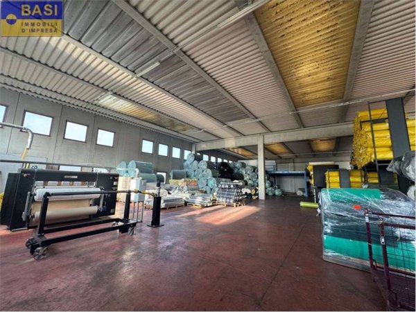 locale commerciale in affitto ad Asolo