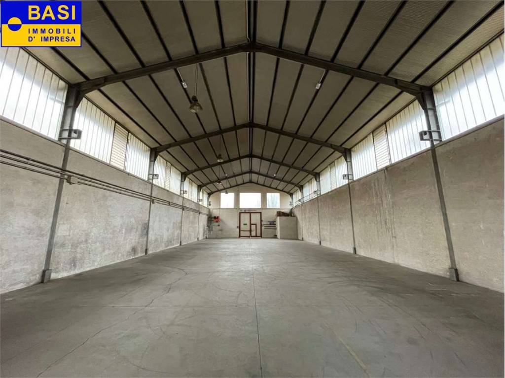 locale commerciale in affitto ad Asolo