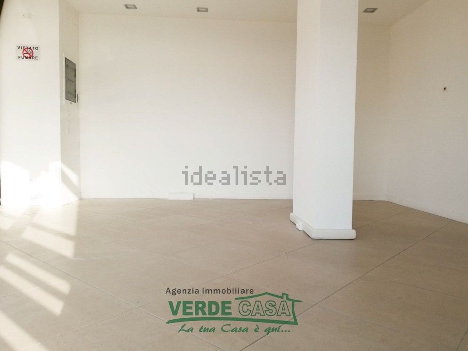 locale commerciale in affitto ad Asolo