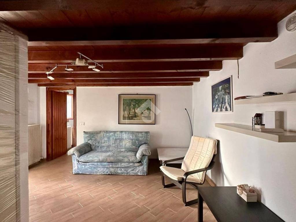 appartamento in affitto ad Asolo