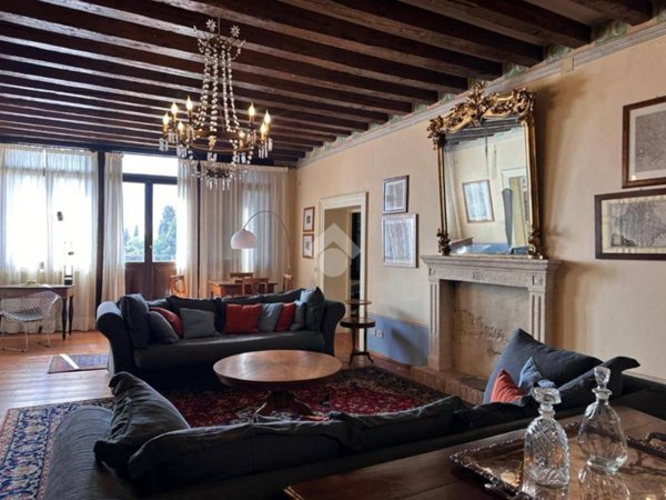 appartamento in affitto ad Asolo