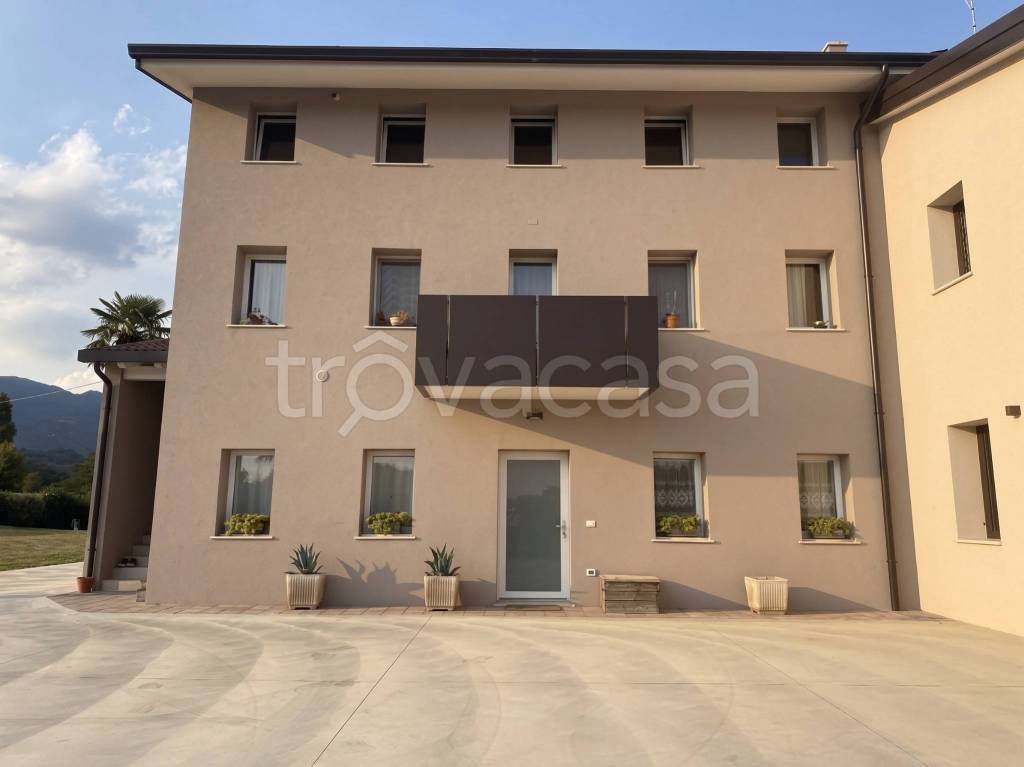 appartamento in affitto ad Asolo