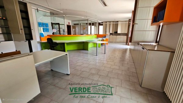 ufficio in affitto ad Asolo in zona Sant'Apollinare