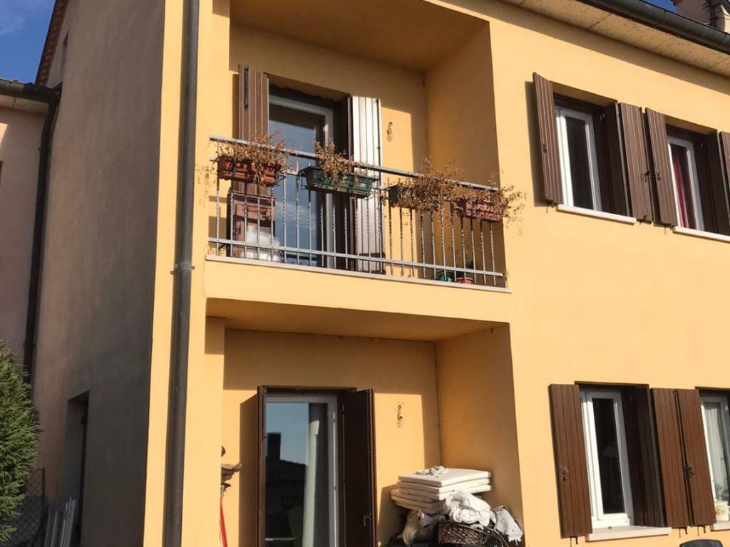 casa indipendente in affitto a Borso del Grappa
