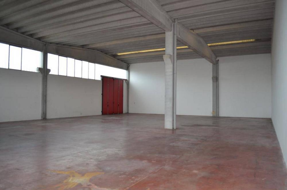 capannone in affitto a Casier in zona Dosson