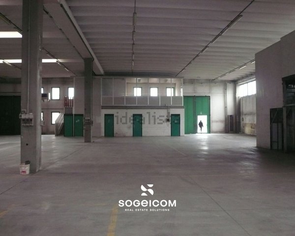 capannone in affitto a Casier