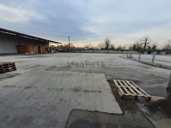 capannone in affitto a Casier in zona Dosson