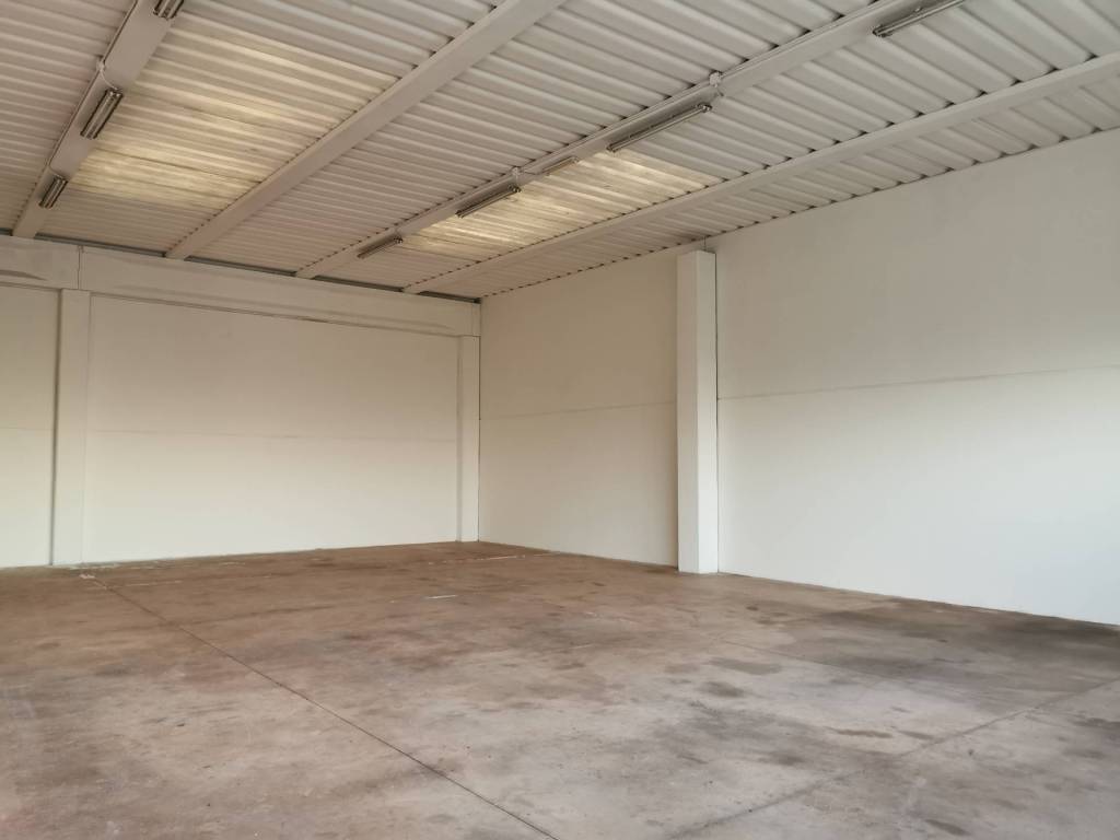 locale commerciale in affitto a Casier in zona Dosson