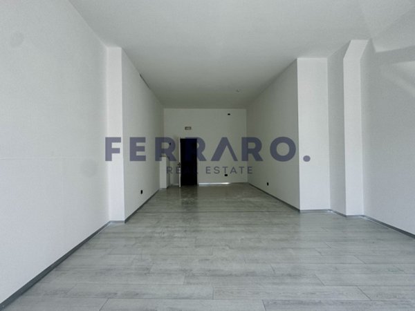 negozio in affitto a Casier in zona Dosson