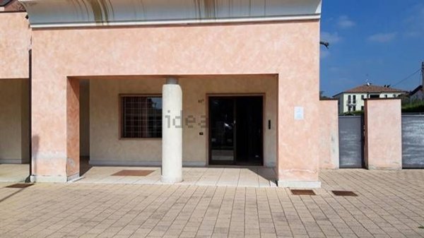 ufficio in affitto a Casier