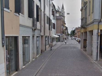 negozio in affitto a Castelfranco Veneto