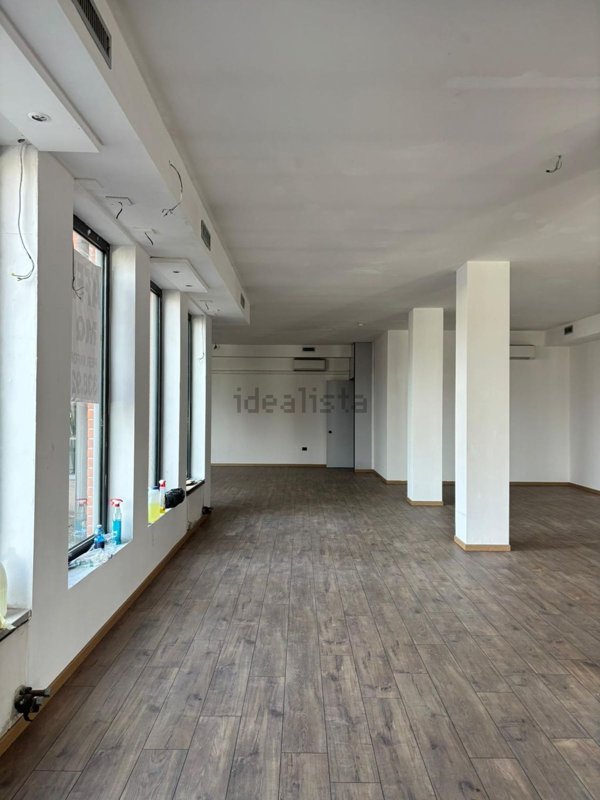 locale commerciale in affitto a Castelfranco Veneto