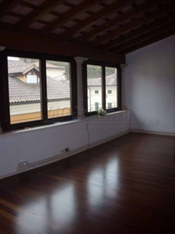 ufficio in affitto a Castelfranco Veneto