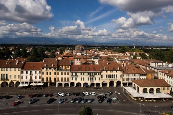 negozio in affitto a Castelfranco Veneto