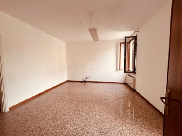 ufficio in affitto a Castelfranco Veneto
