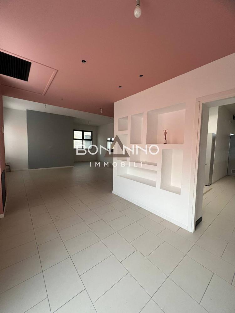 ufficio in affitto a Castelfranco Veneto in zona Salvarosa