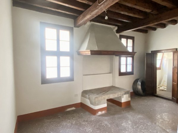 ufficio in affitto a Castelfranco Veneto in zona Salvarosa
