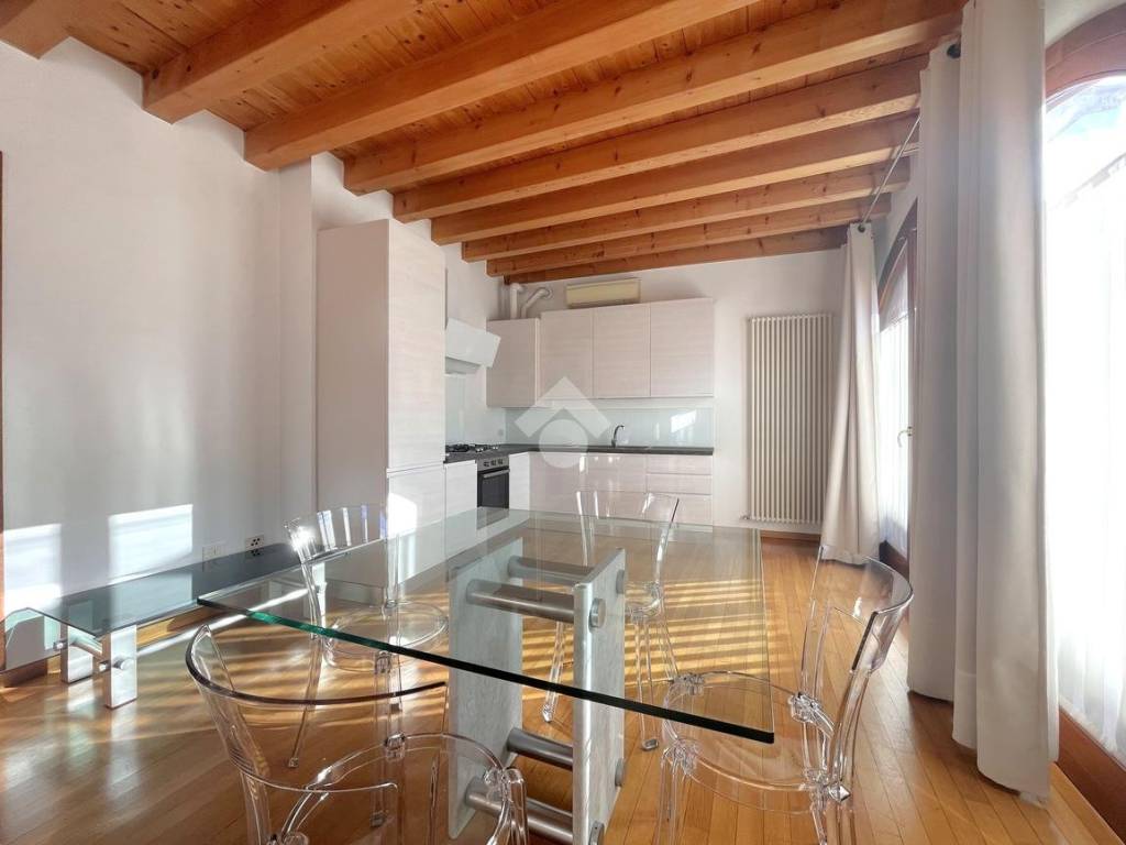 appartamento in affitto a Castelfranco Veneto