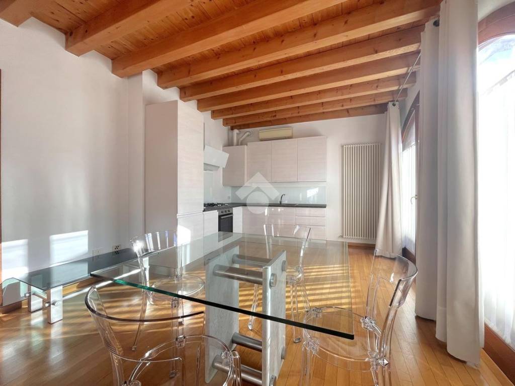 appartamento in affitto a Castelfranco Veneto