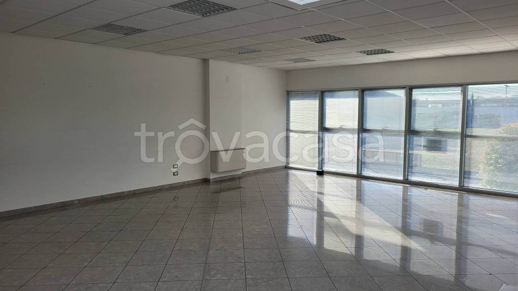 ufficio in affitto a Castelfranco Veneto