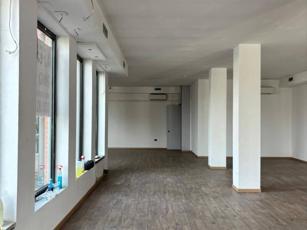 negozio in affitto a Castelfranco Veneto