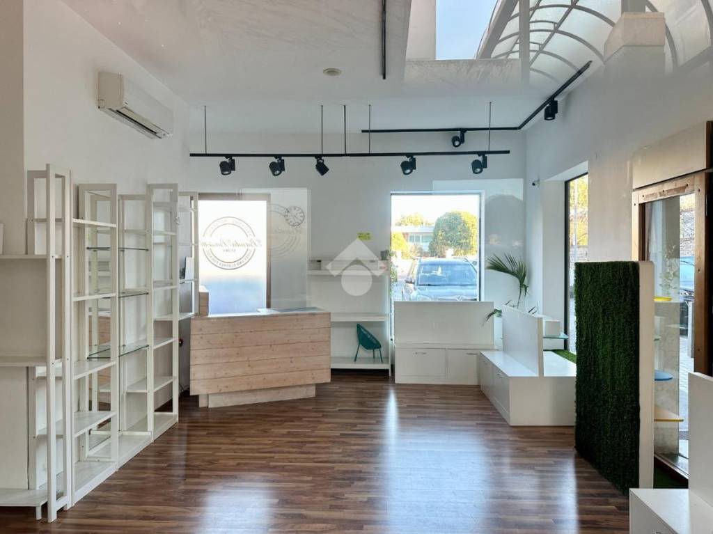 negozio in affitto a Castelfranco Veneto