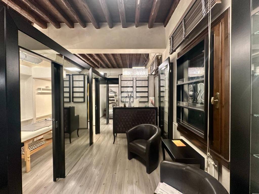 negozio in affitto a Castelfranco Veneto